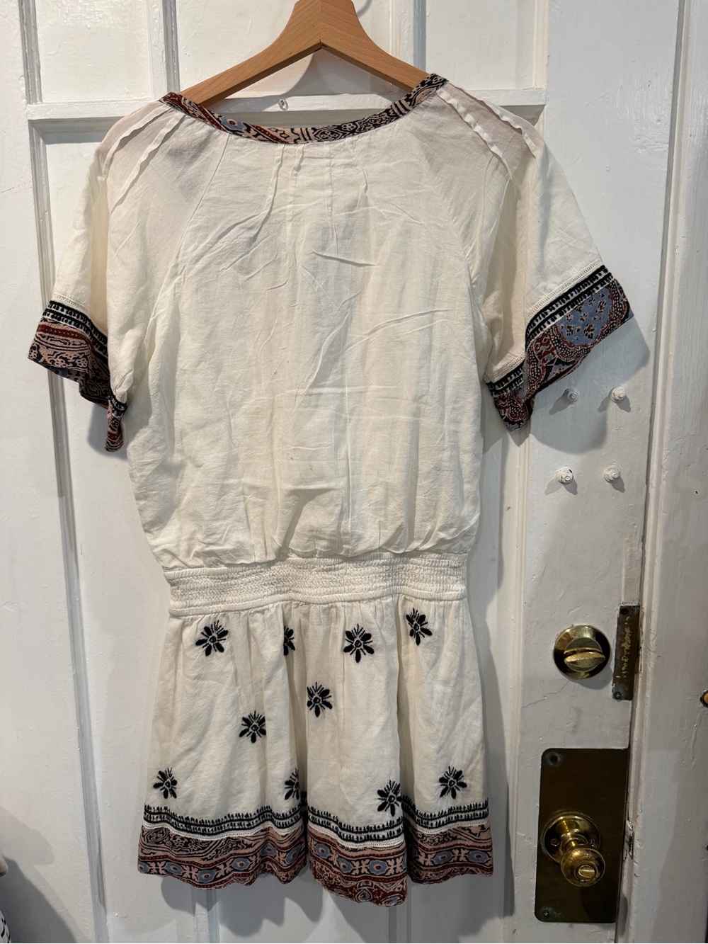 Free People White Embroidered Boho Mini Dress with Blue-Brown Trim - Picture 4 of 5